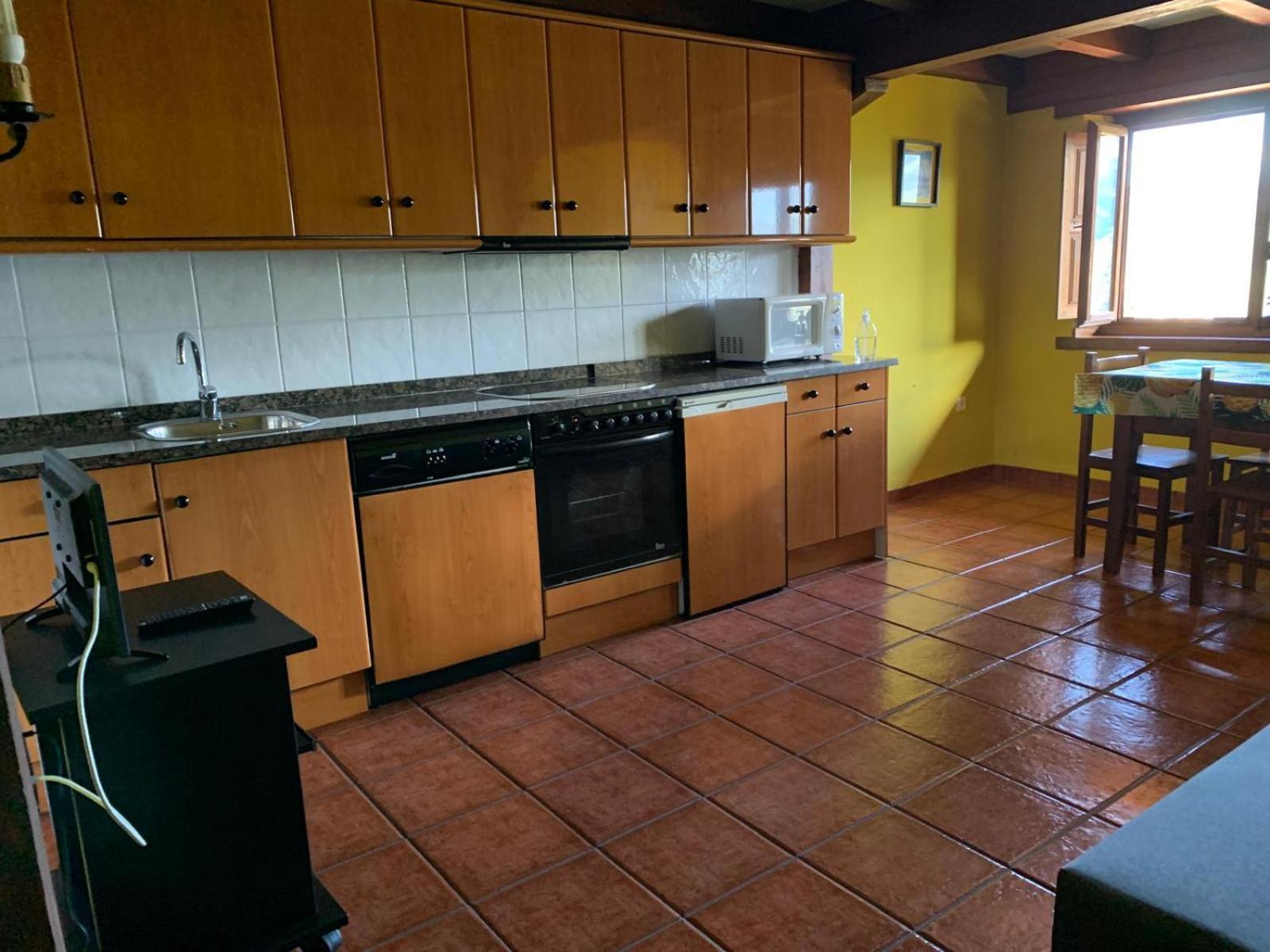 Apartamentos Las Rocas De Brez Extérieur photo